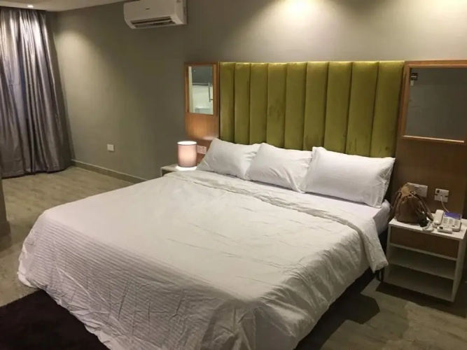Blackwood Hotel