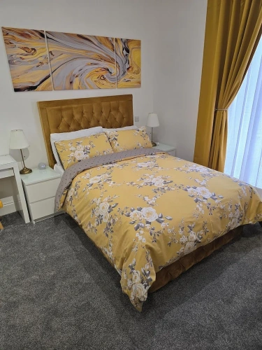 Deluxe Double room with city view