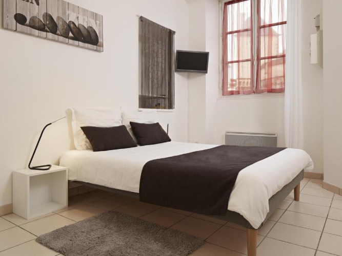 Standard Studio