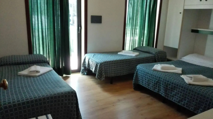Hotel Apollo