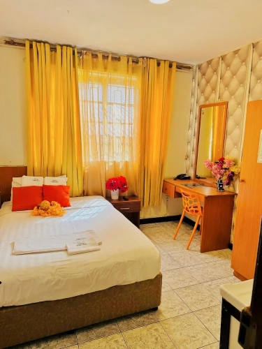 Standard Double room with city view