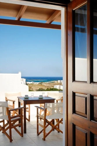 1 Bedroom Apartment with garden view