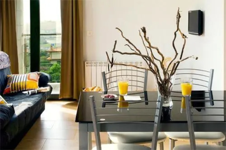 Apartamentos Naredo