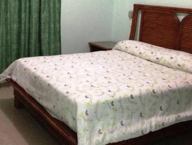 Felo Hotel