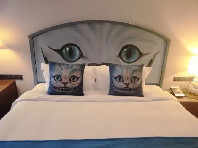 F&F Hotel
