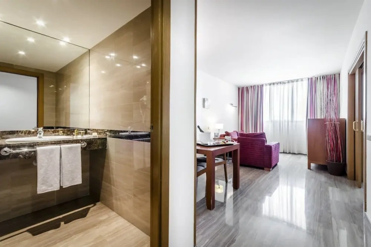 Family Double room