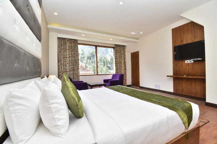Hotel Snowcrests Manor