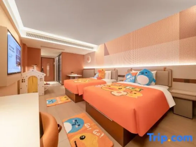 Standard Twin Family room