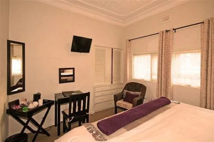 Uxolo Guest House