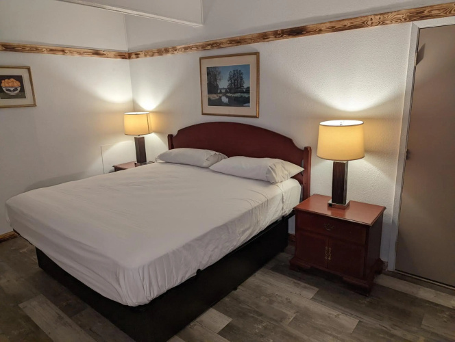 Wyatt Earp Hotel