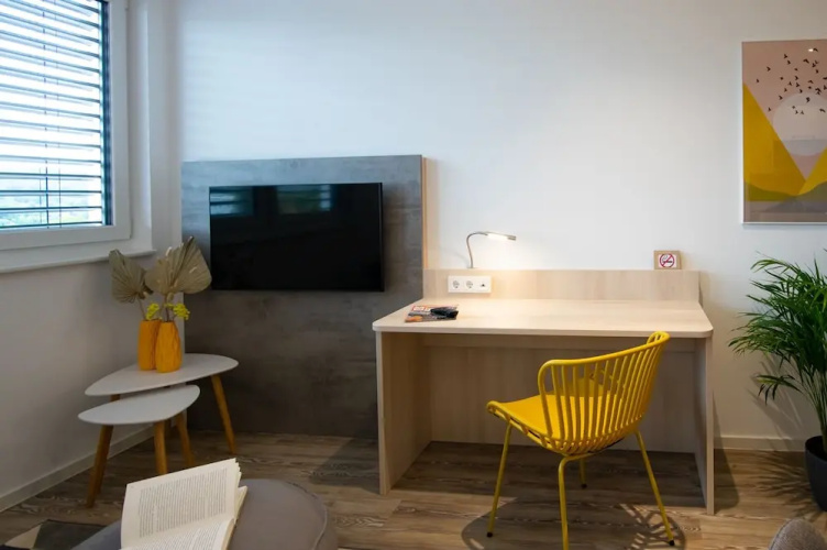 LivIn63 Studio Apartments