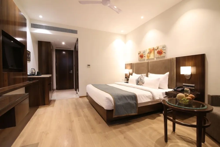 Executive room with balcony