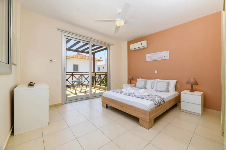 Konnos Beach Villa #9