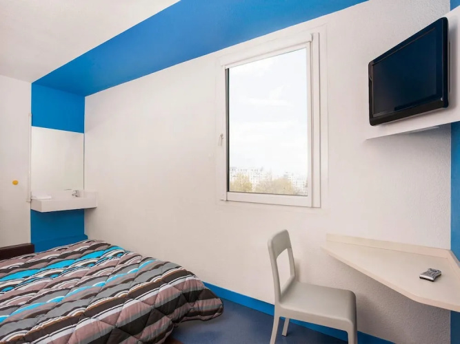 UNISOTEL ex (HOTEL F1 SAINT BRIEUC)