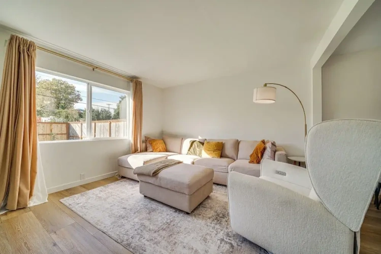 2 Bedrooms Cottage