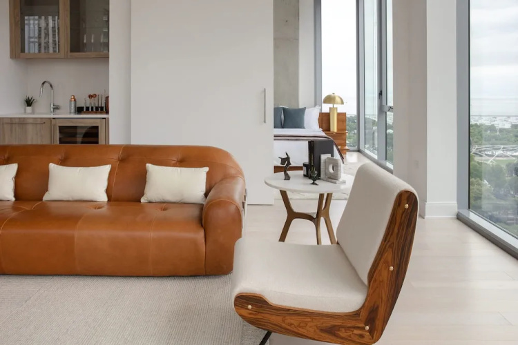 Luxury Downtown 4BR Exclusive Design PH