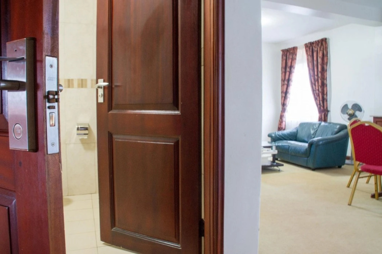 Sheron Hotel