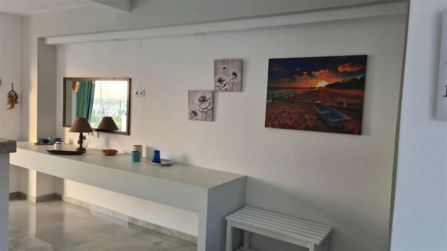 Mila Malia Suites