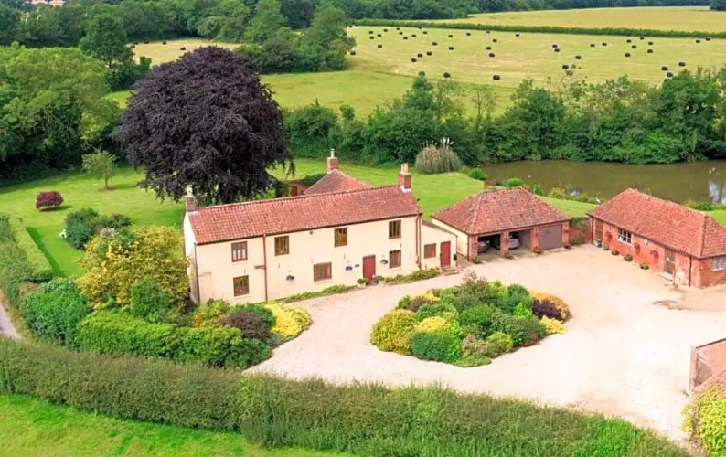 Wood Farm Kerdiston