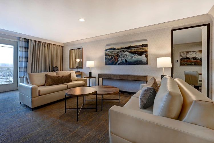 Double Suite