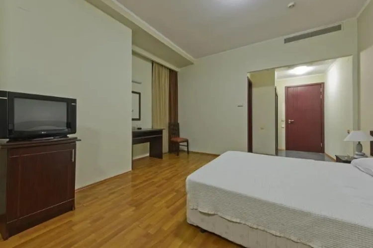 Standard Quadruple room with sea view