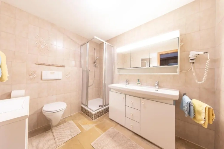 2 Bedrooms Double Apartment