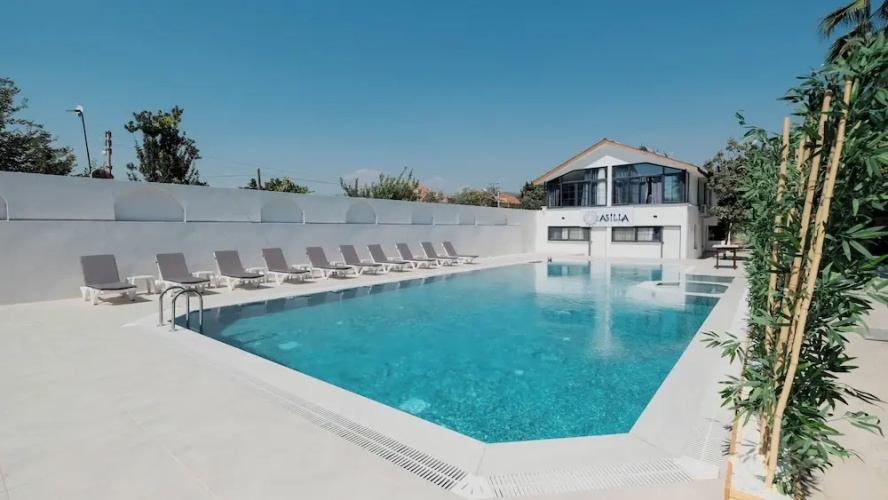 Asilla Hotel