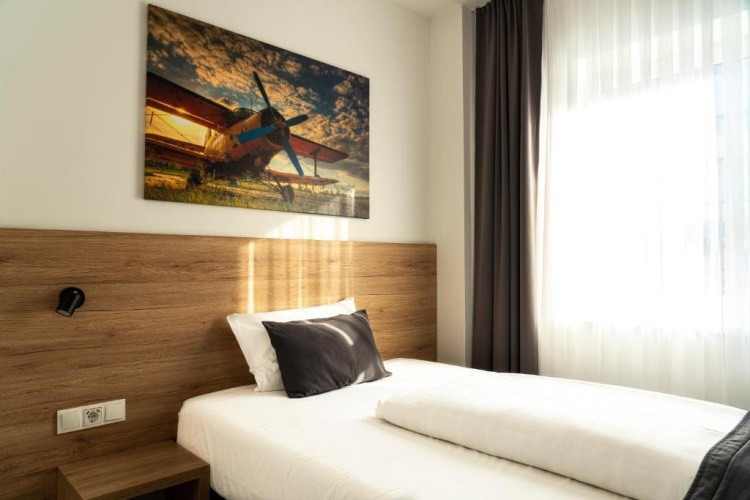 Standard Double room with view
