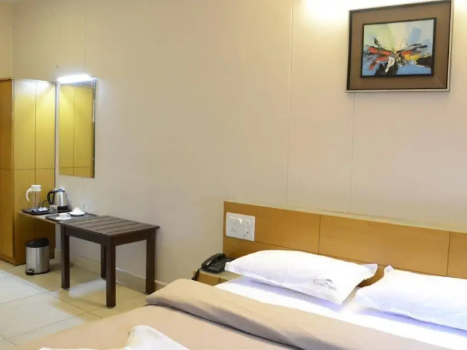 Skylite Hotels