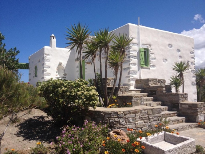 3 Bedrooms Villa