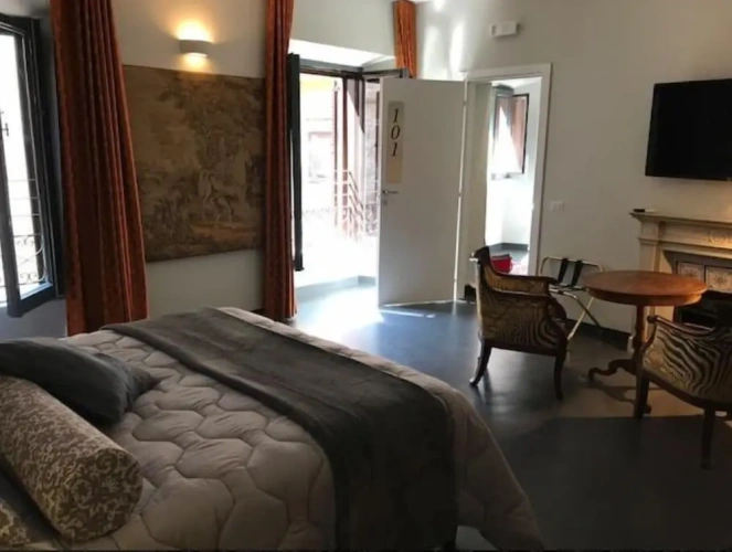 Deluxe Double room
