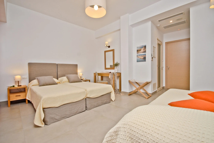 Xenia Hotel