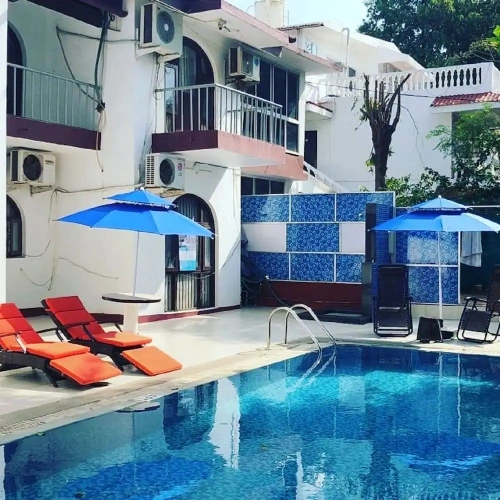 Deluxe Double room with pool view