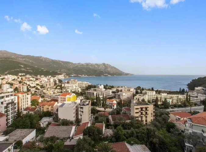 Budva Hideaway Apartment With Breathtaking Views