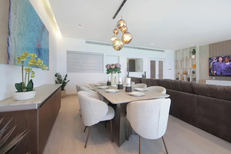 Silk Valley - Luxury Beachfront 3BR