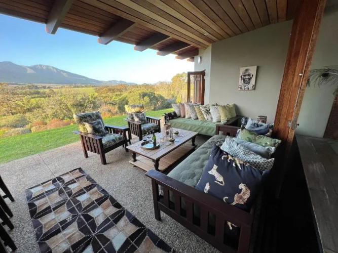 Stanford Heights River House