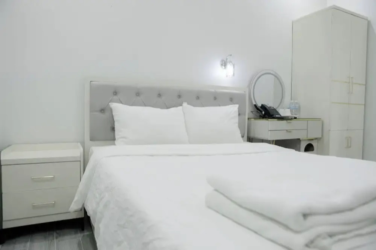 Tan Hanh Hotel