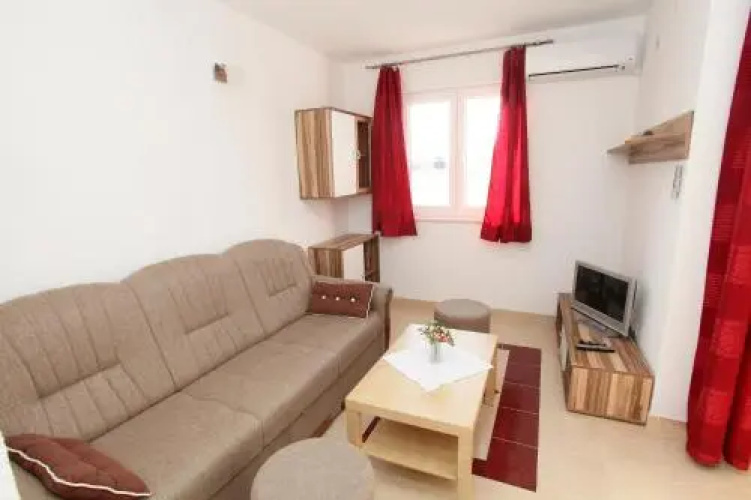 Apartments Villa Karlo