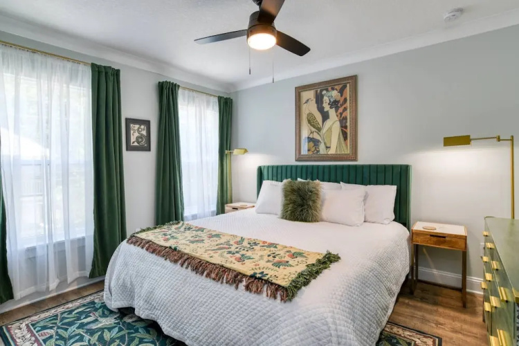 Lincolnville Nook