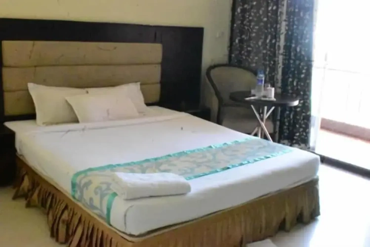 Superior Double room with balcony and with sea view