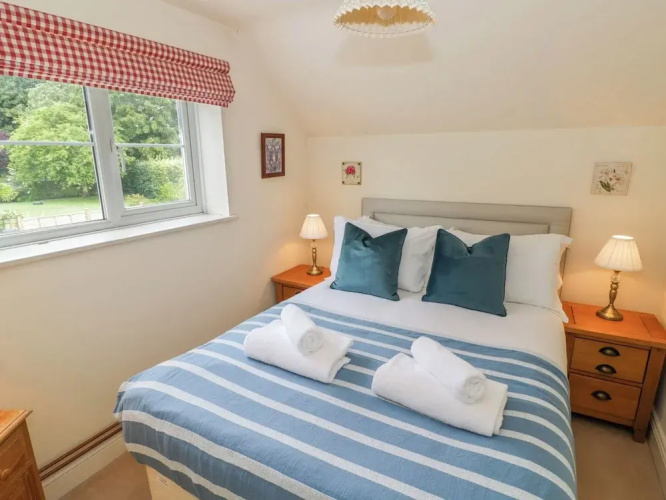 4 Lansdown Cottages