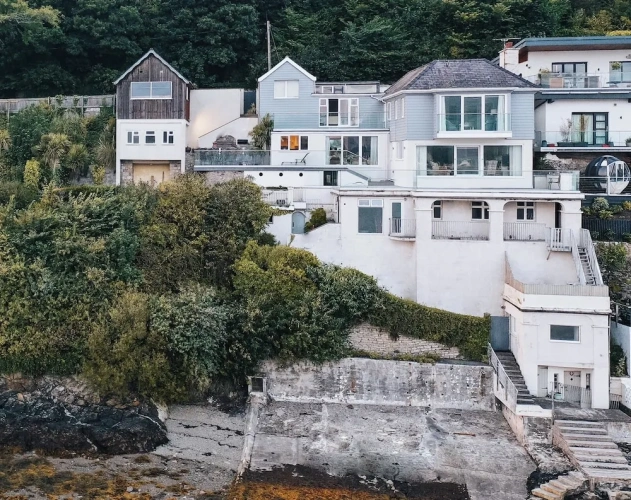 Family Cottage with sea view