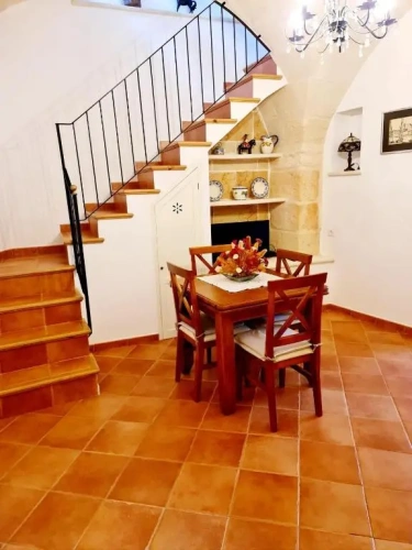 2 Bedrooms Cottage