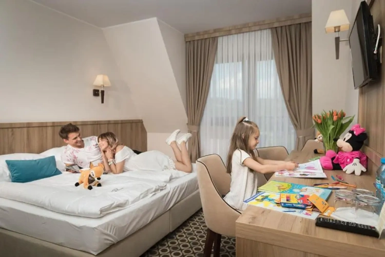 Standard Triple room with balcony