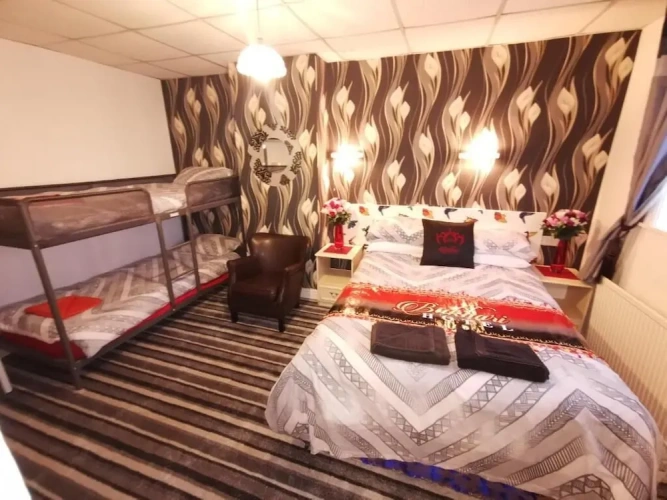 Standard Family room