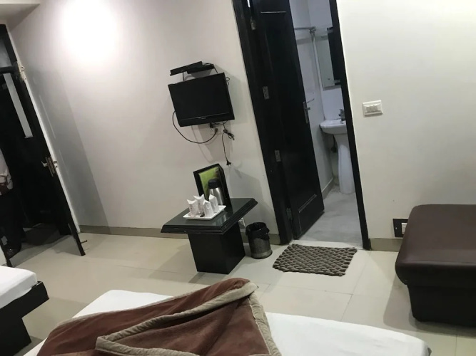 Hotel Dwarkadhish Intercontinental