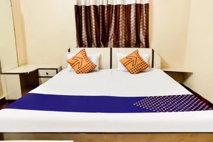 Goroomgo Vinar Raipur