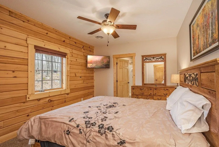 Rockledge Manor by Taylor Made Deep Creek
