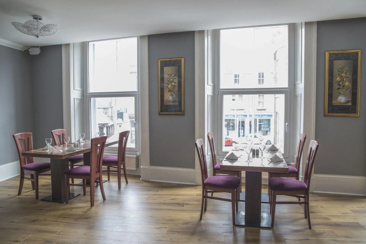 Royal Hotel Angus