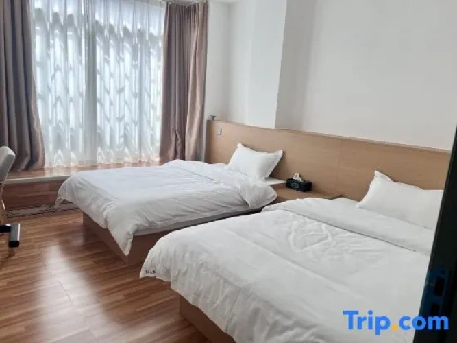 2 Bedrooms Suite
